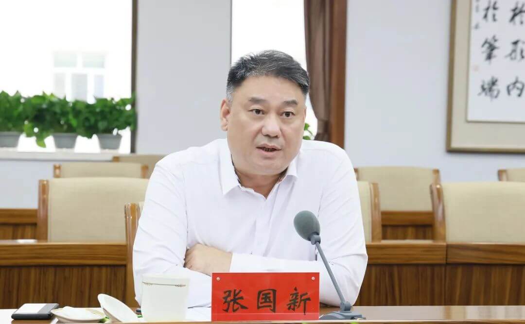 氫能產(chǎn)業(yè)鏈集群項(xiàng)目落戶伊金霍洛旗！.jpg