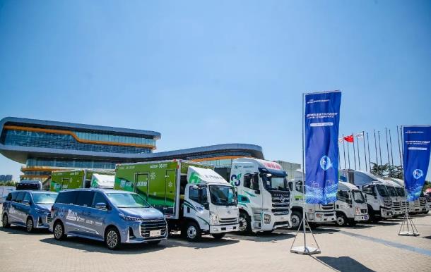 捷氫科技與多家企業(yè)合作，上海燃料電池汽車示范應(yīng)用打響“第一槍”