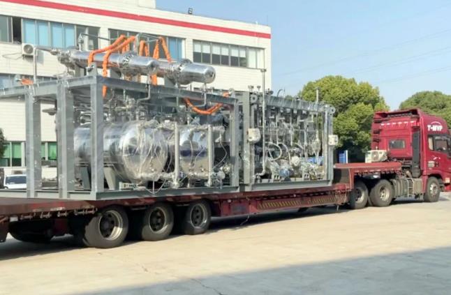 雙良新能源首套綠電制氫系統(tǒng)順利發(fā)貨！.jpg